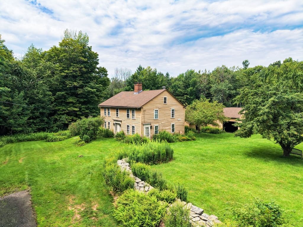 2-R Old Chester Rd, Blandford MA 01008