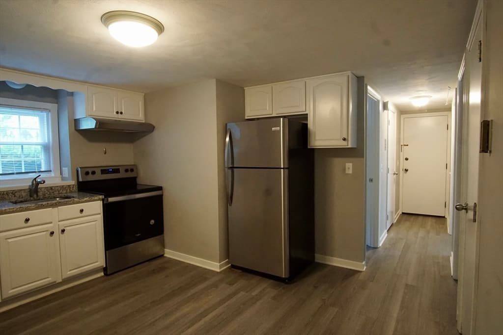 111 Old Meetinghouse Rd # 111, Auburn MA 01501 photo 2