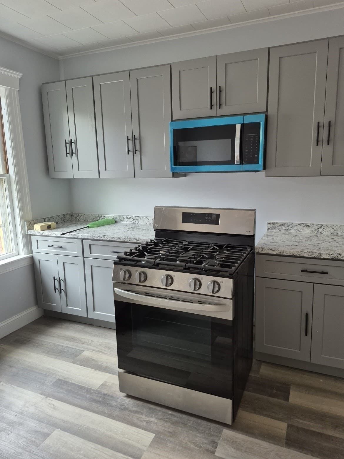 3 Family at 484 Park Ave, Worcester MA 01610, Worcester, photo 6 of 15