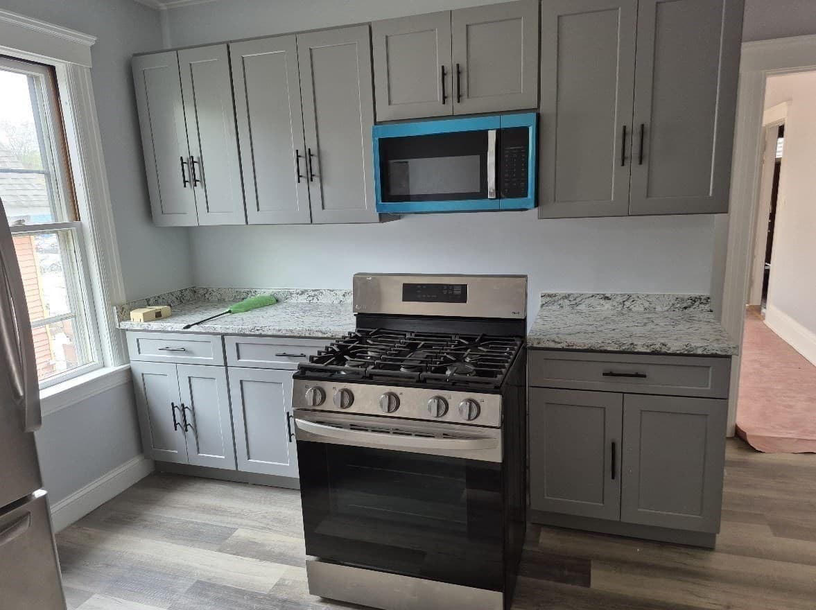 3 Family at 484 Park Ave, Worcester MA 01610, Worcester, photo 7 of 15