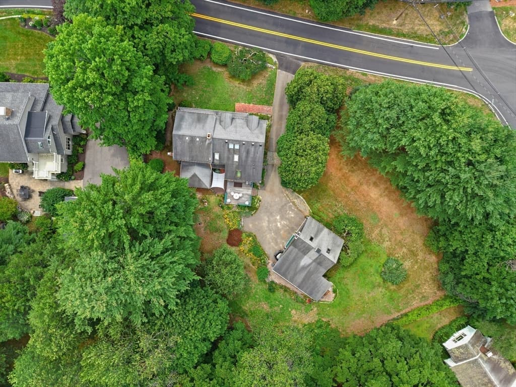 1327 South St, Needham MA 02492 photo 12