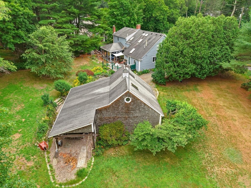 1327 South St, Needham MA 02492 photo 8