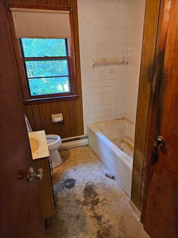 37 Academy St, Chicopee MA 01013 photo 6