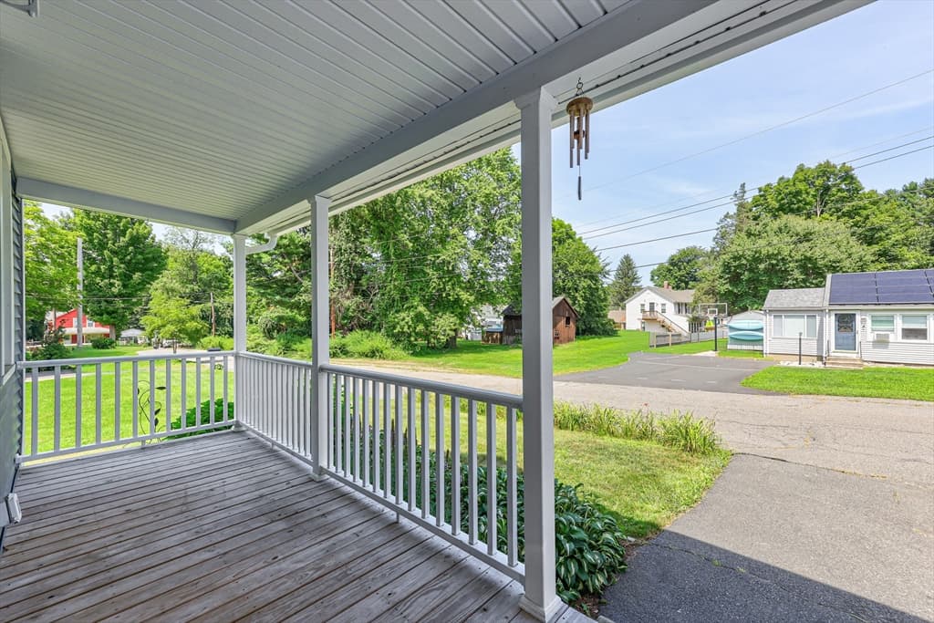 17 Temple St, Palmer MA 01069 photo 9