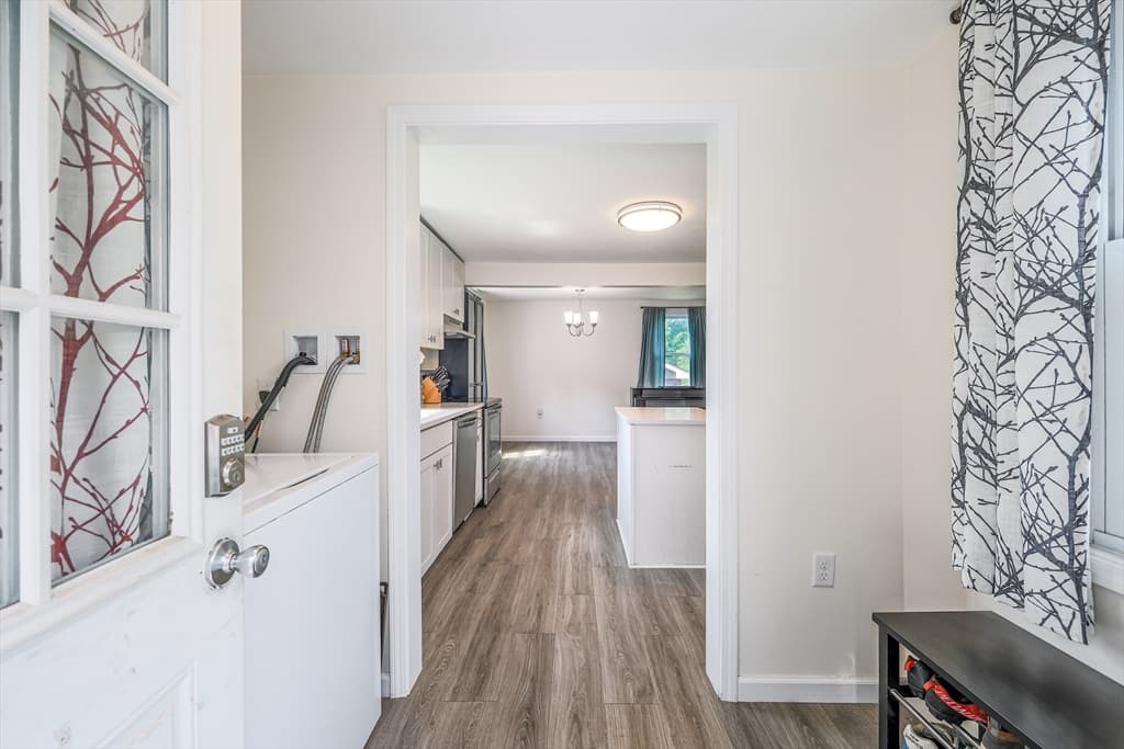 17 Temple St, Palmer MA 01069 photo 11