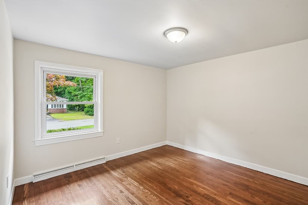9 Atlantic Ave, North Providence RI 02904 photo 20