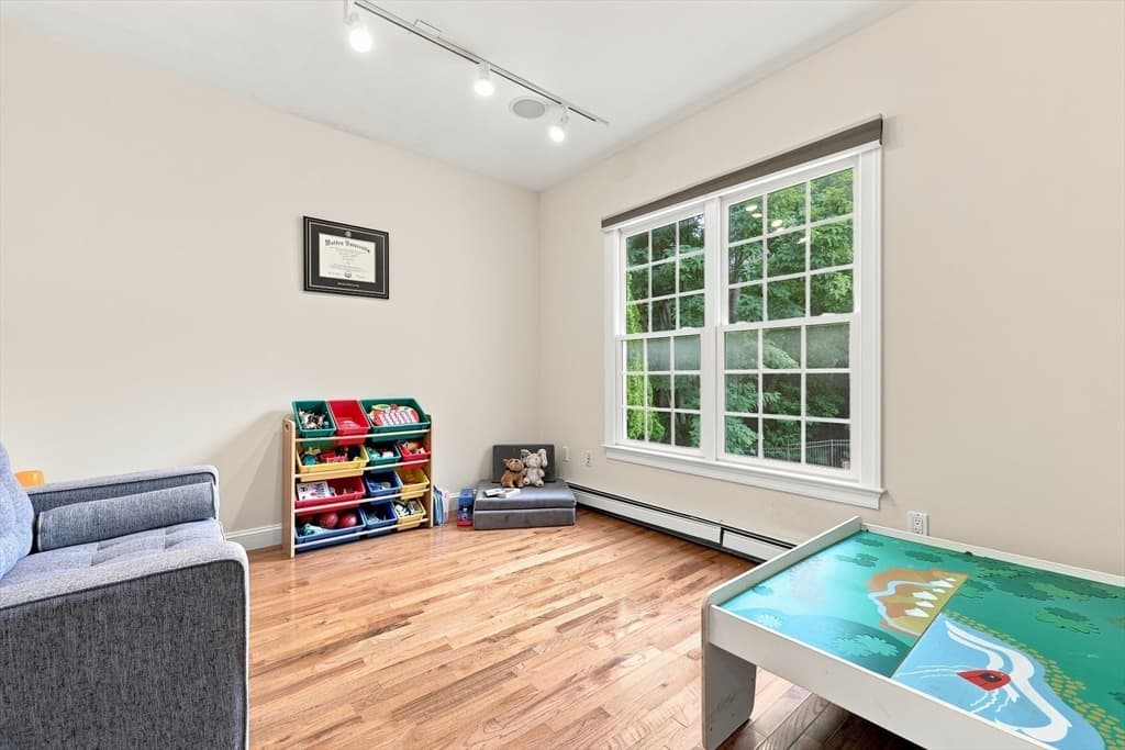 Single Family Residence at 8 Juniper Road, Upton MA 01568, Upton, photo 19 of 40