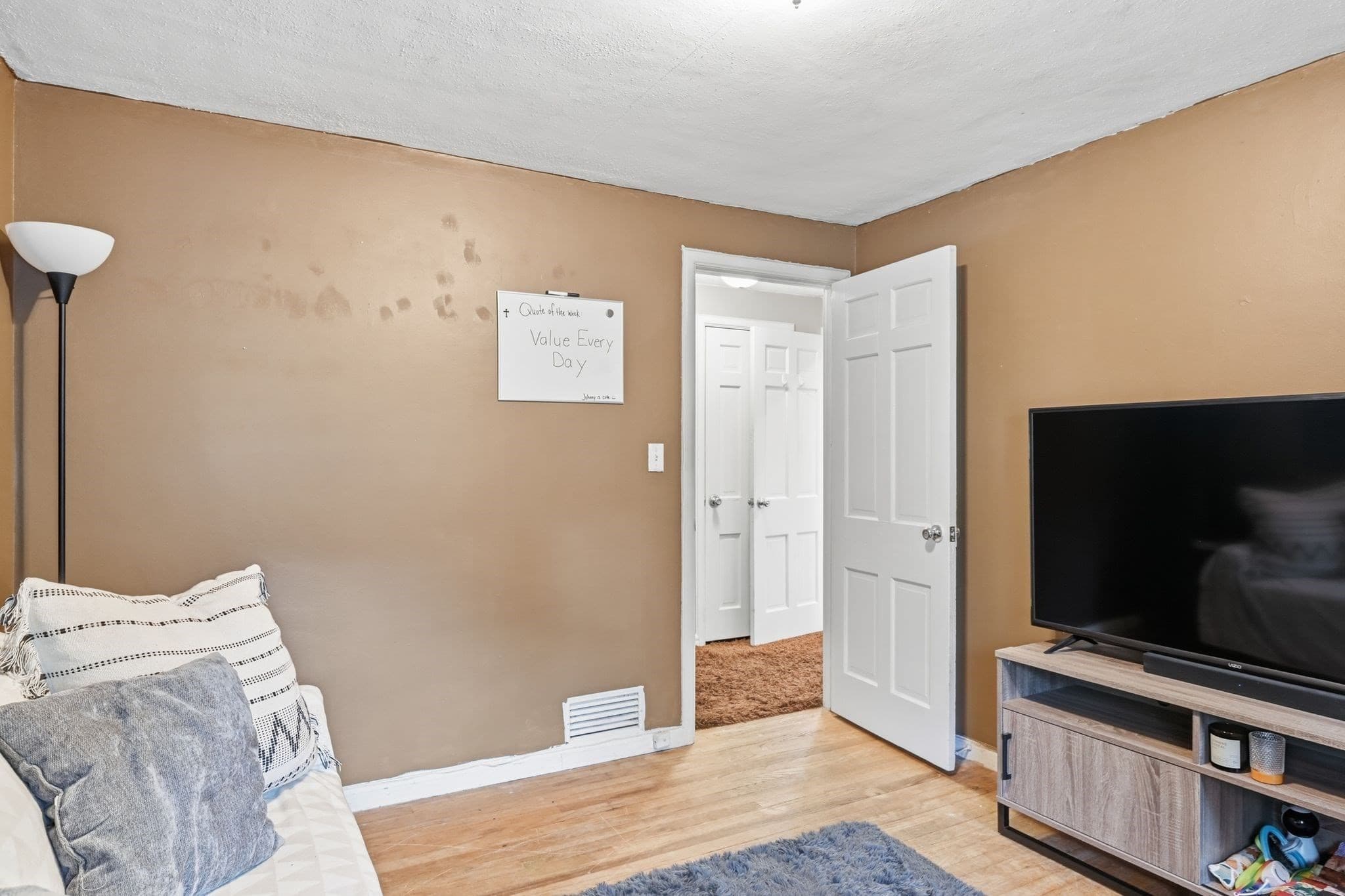Single Family Residence at 89 Abbott St, Springfield MA 01118, Springfield, photo 23 of 41