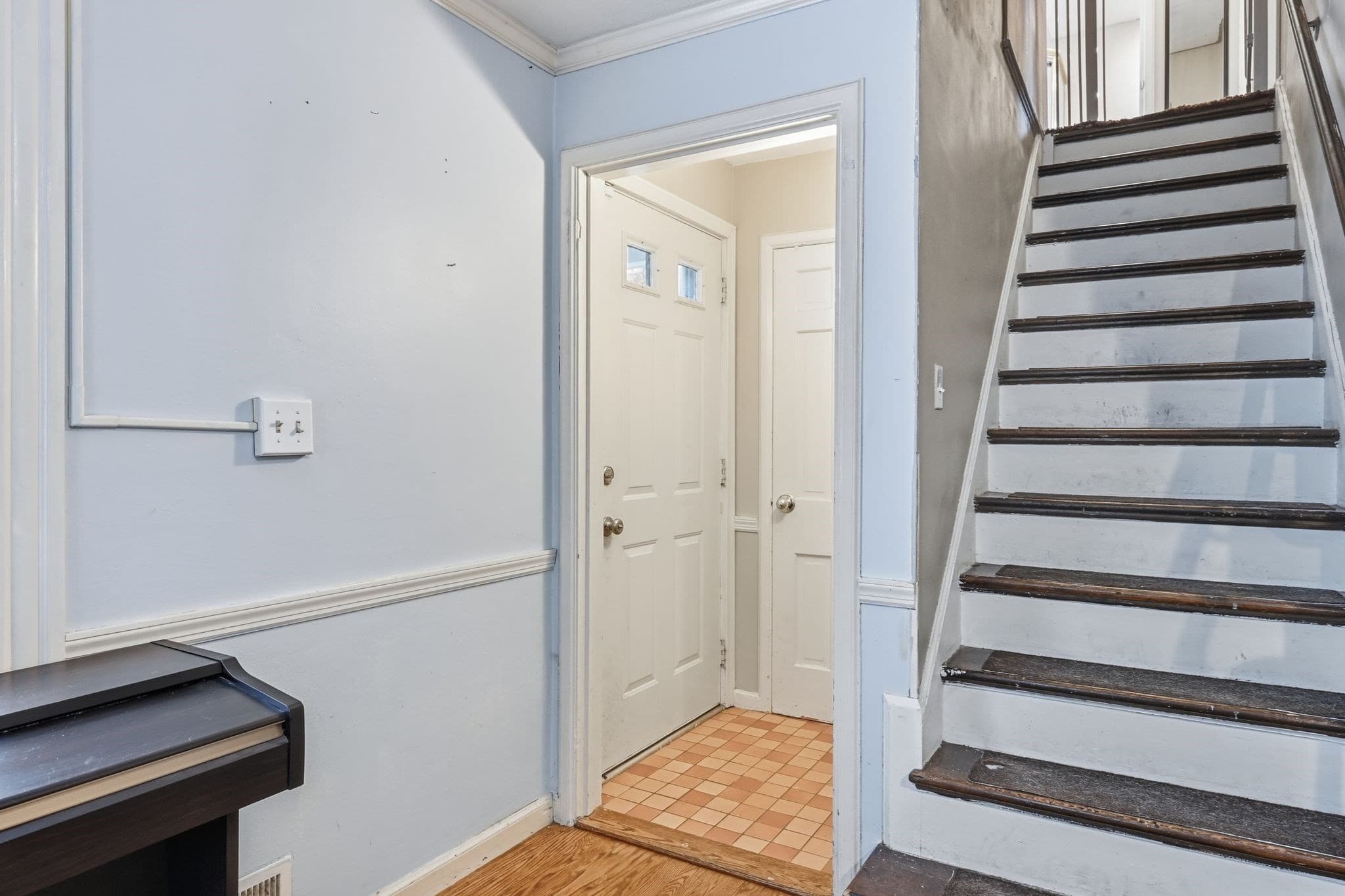 Single Family Residence at 89 Abbott St, Springfield MA 01118, Springfield, photo 4 of 41