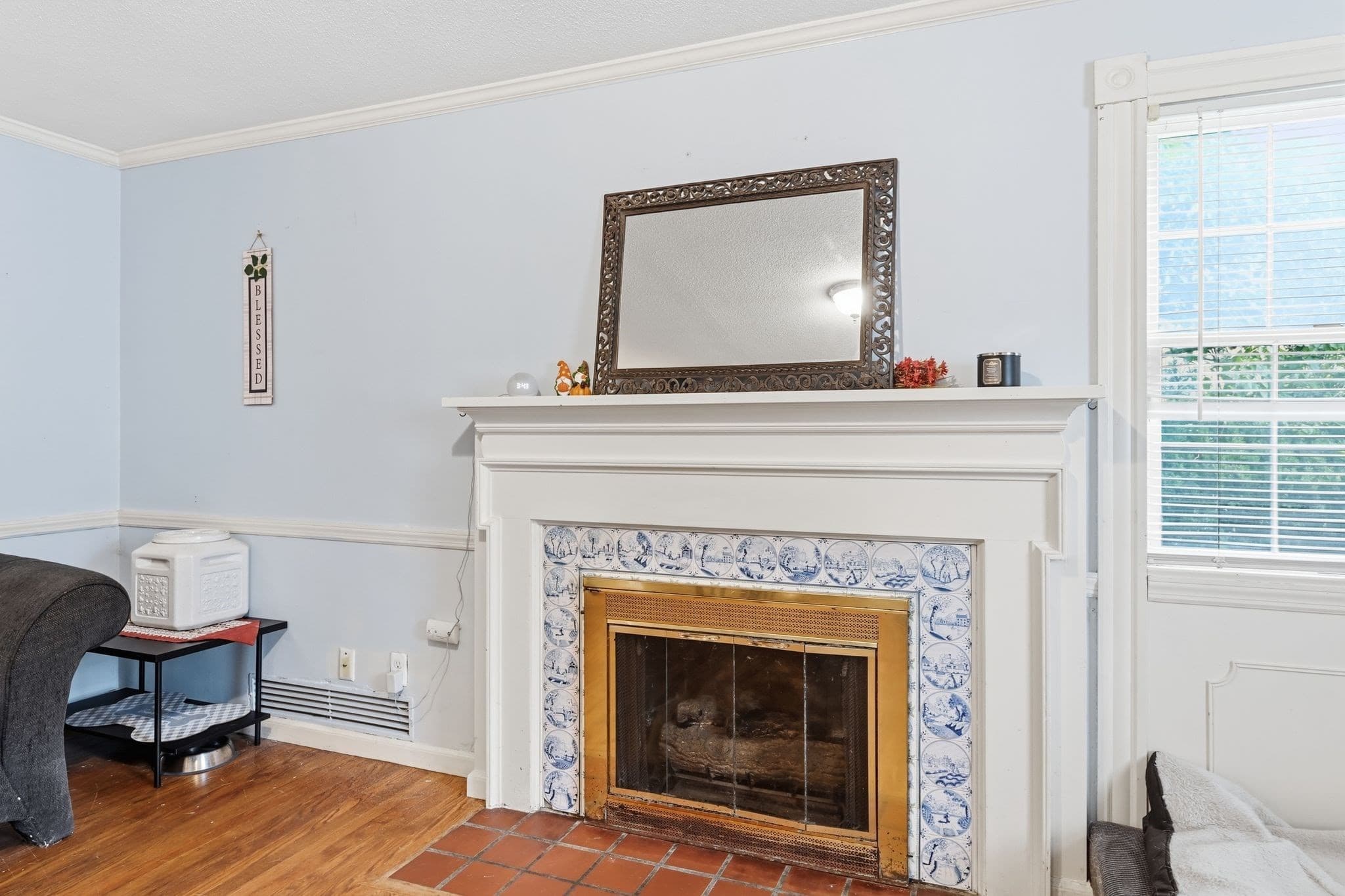 Single Family Residence at 89 Abbott St, Springfield MA 01118, Springfield, photo 8 of 41