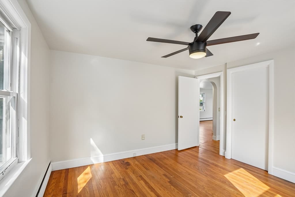 274 Whitford Ave, Providence RI 02908 photo 12