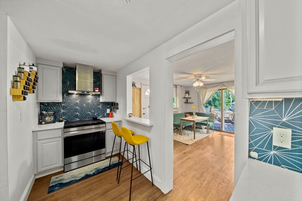 723 Old Randolph, Abington MA 02351 photo 5