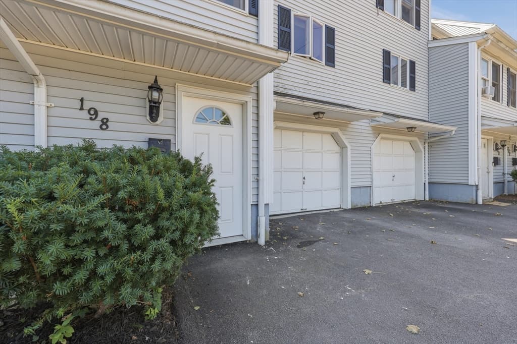 198 Elm Street # 198, Marlborough MA 01752 photo 2