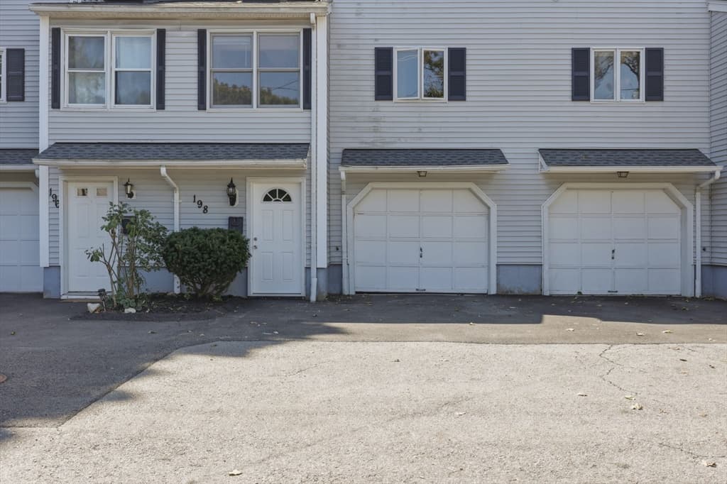 198 Elm Street # 198, Marlborough MA 01752 photo 32