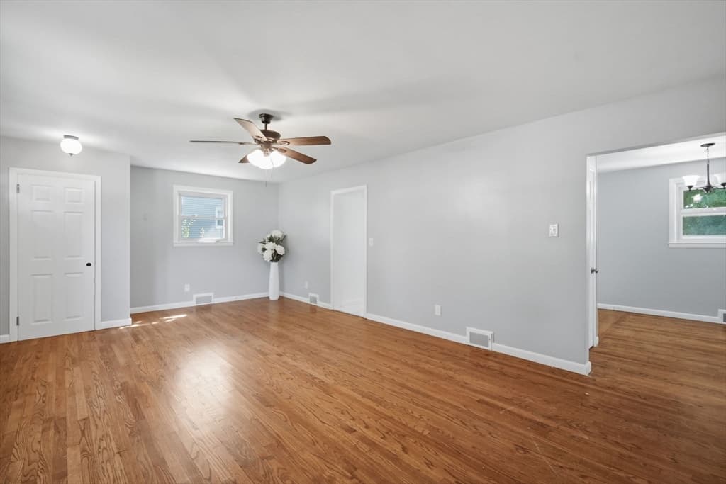 218 Maple St, East Longmeadow MA 01106 photo 13