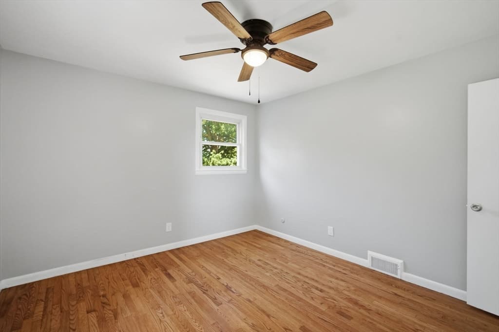 218 Maple St, East Longmeadow MA 01106 photo 24