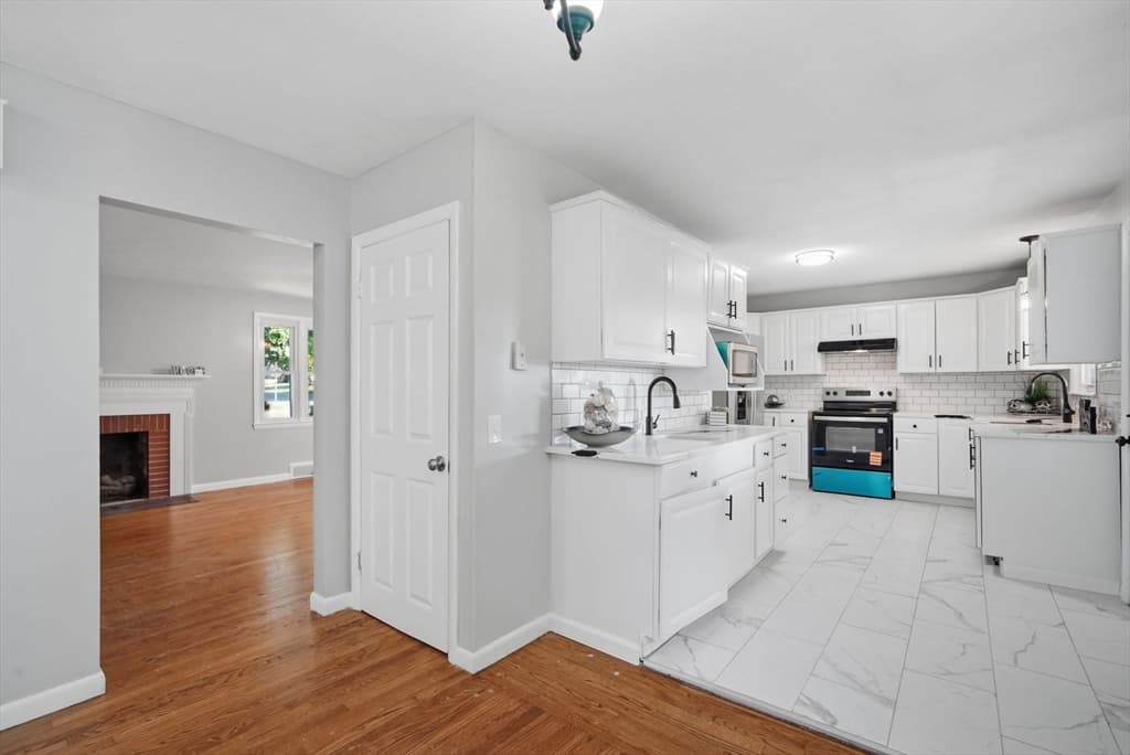 218 Maple St, East Longmeadow MA 01106 photo 15