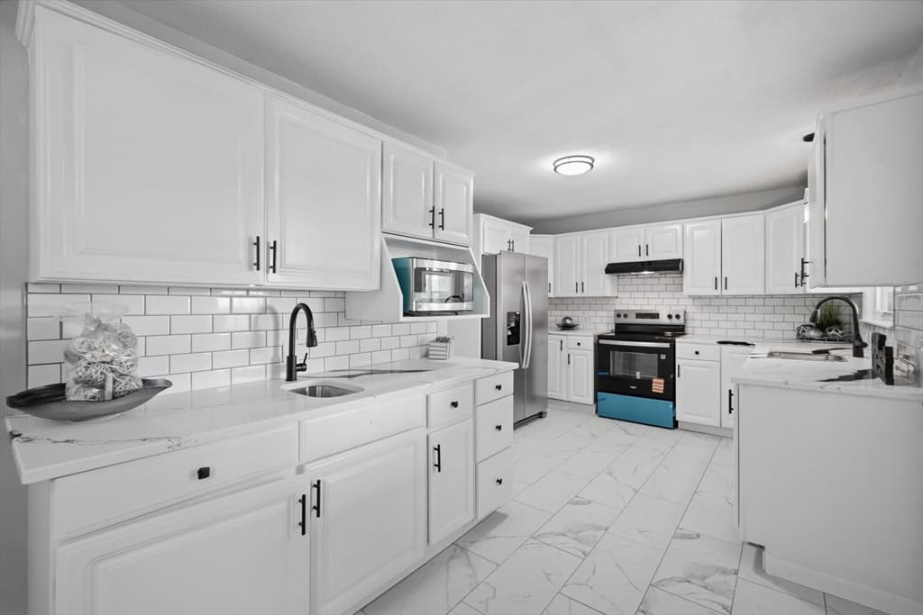 218 Maple St, East Longmeadow MA 01106 photo 21