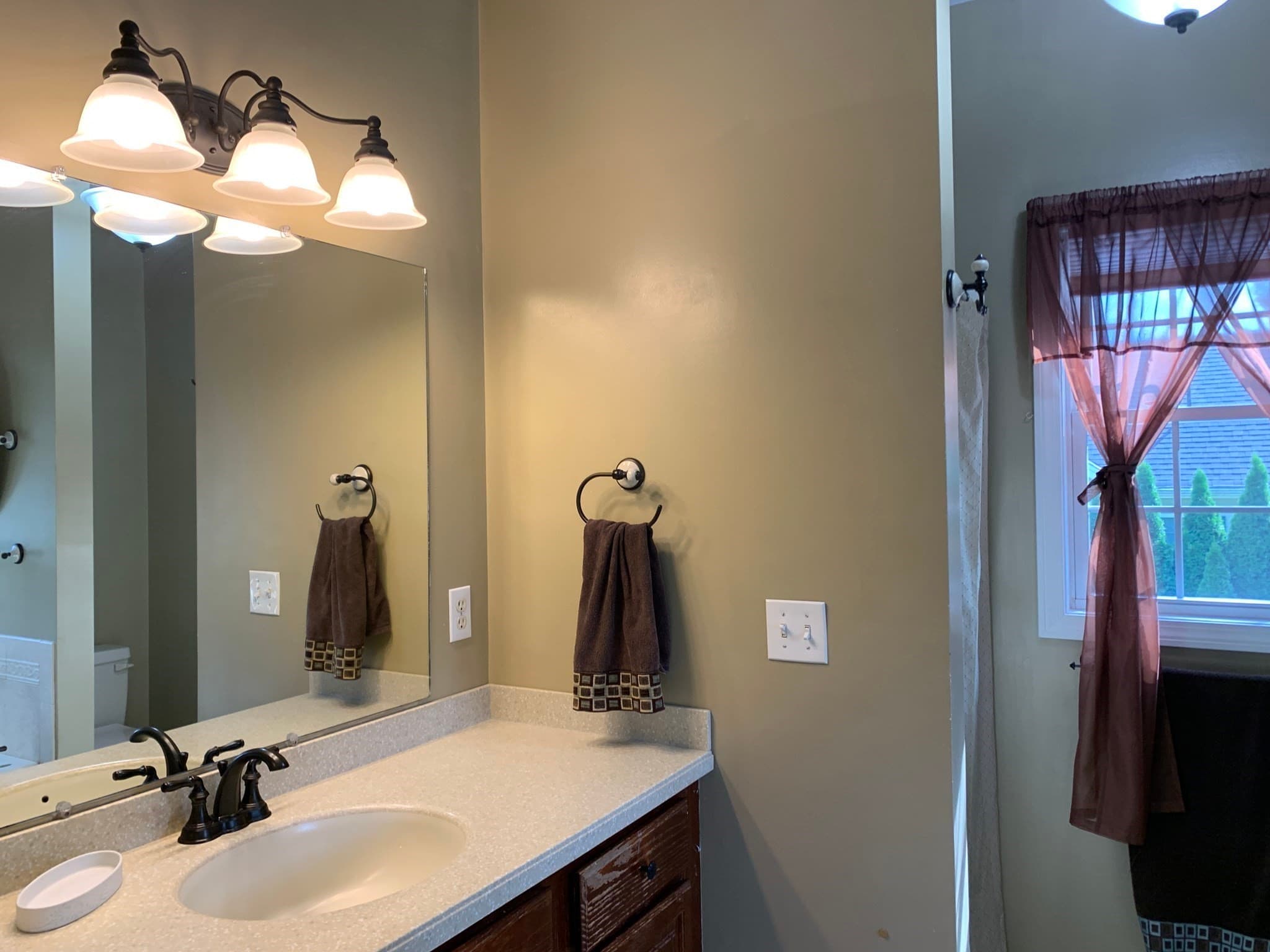 Single Family Residence at 31 Servant Way, Southbridge MA 01550, Southbridge, photo 15 of 34