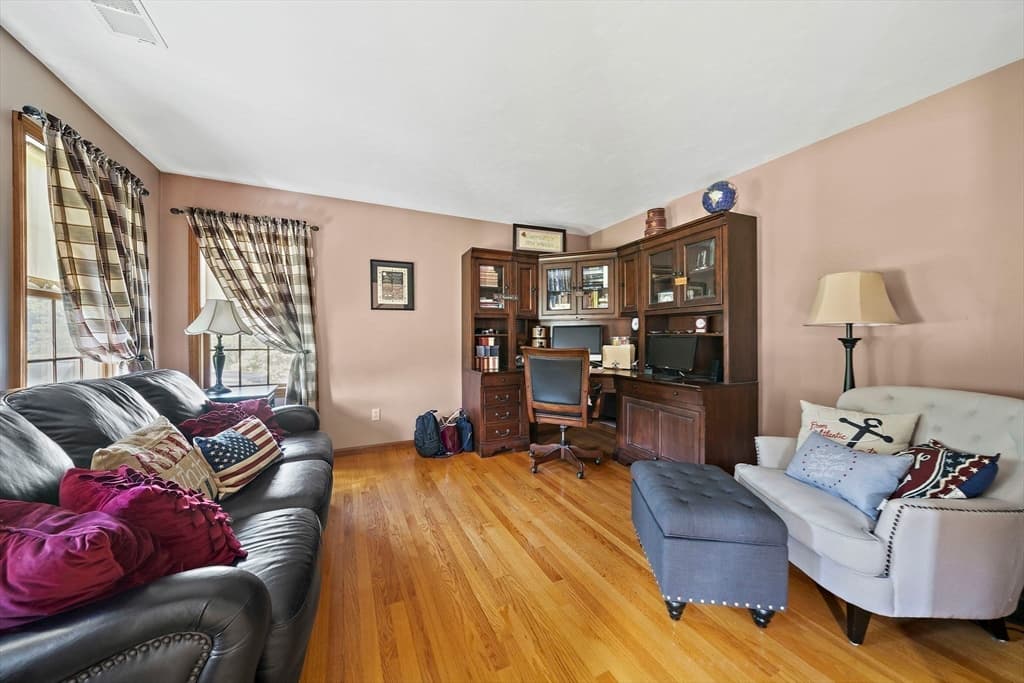 49 Lantern Ln, Pembroke MA 02359 photo 15