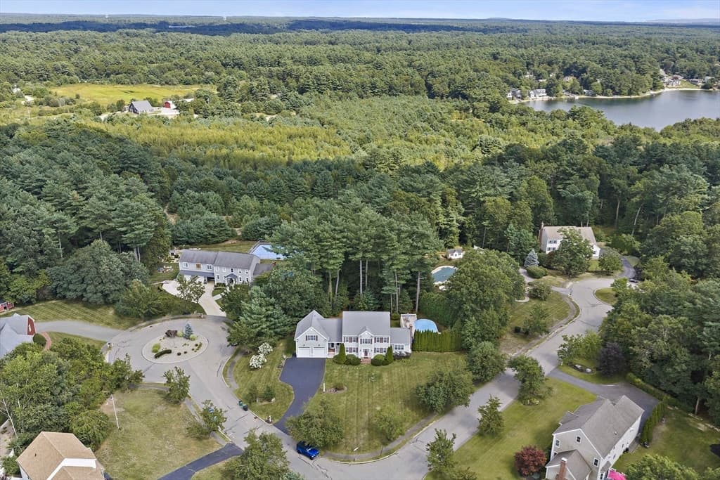 49 Lantern Ln, Pembroke MA 02359 photo 40