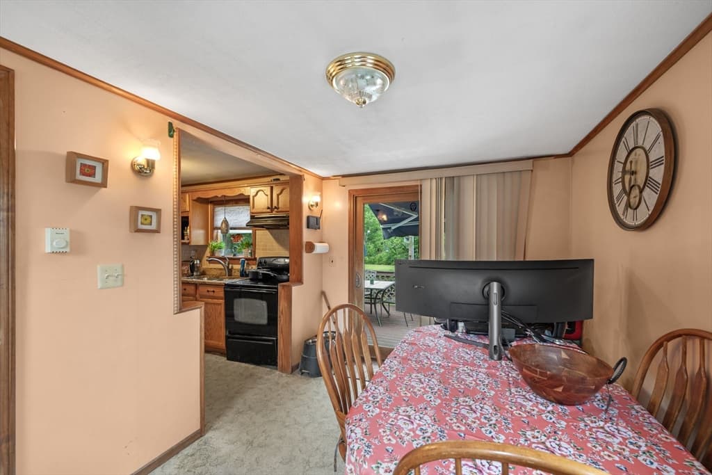 6 Marsh Ave, Salem NH 03079 photo 18