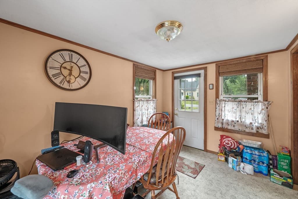 6 Marsh Ave, Salem NH 03079 photo 19