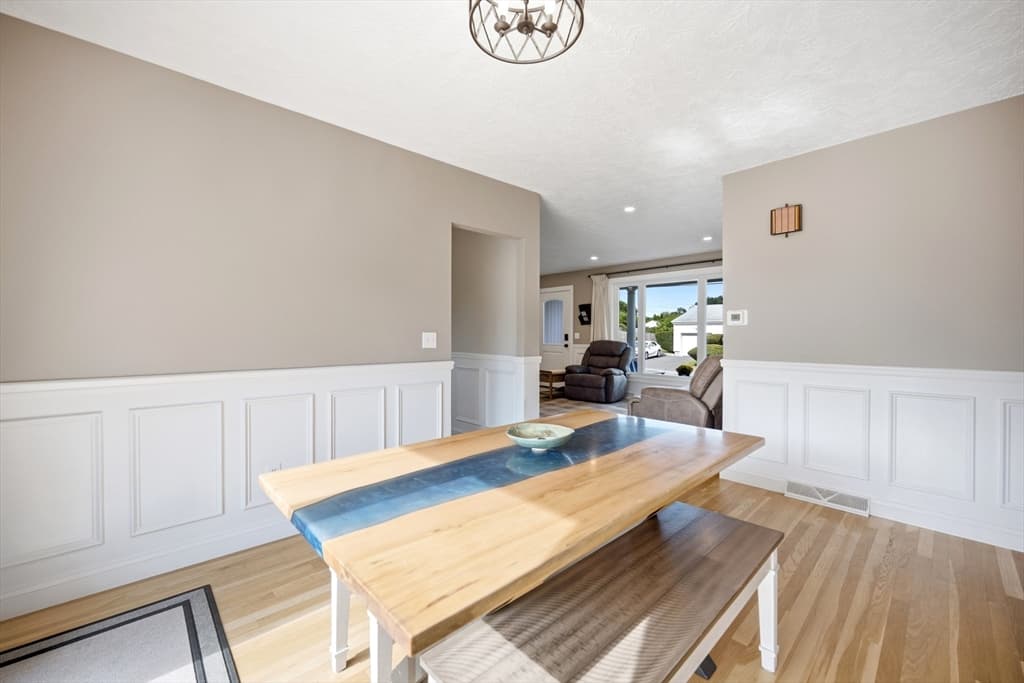 169 Raven, Lowell MA 01852 photo 9