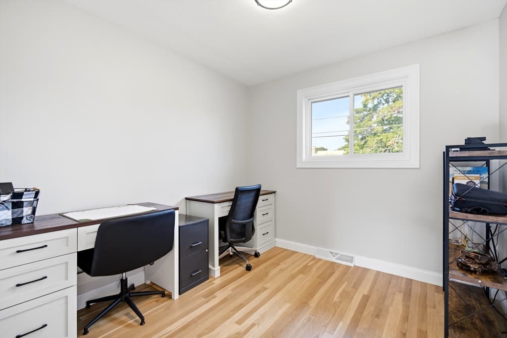 169 Raven, Lowell MA 01852 photo 15