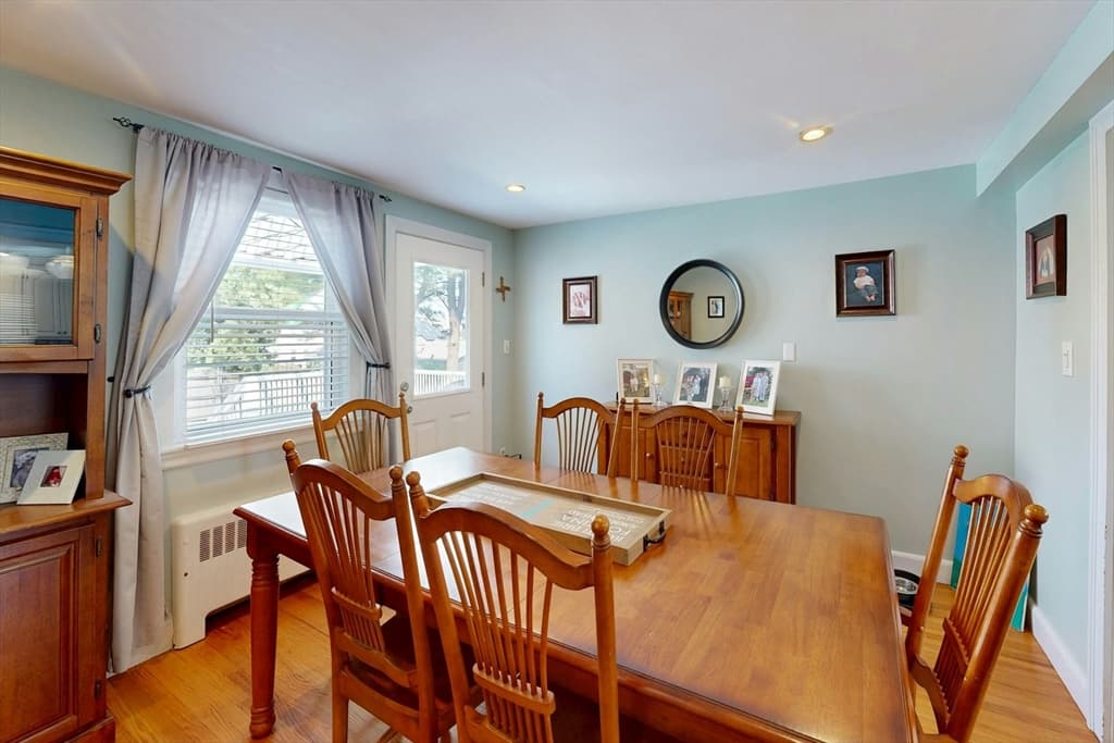 26 George St, Winthrop MA 02152 photo 12