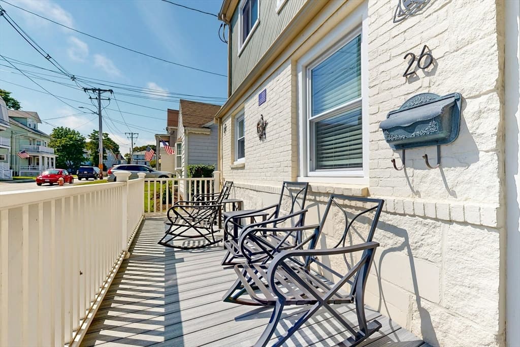 26 George St, Winthrop MA 02152 photo 3