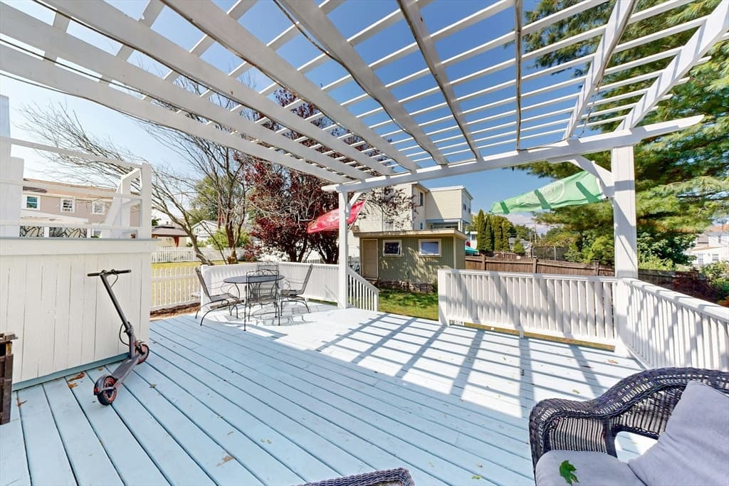26 George St, Winthrop MA 02152 photo 36
