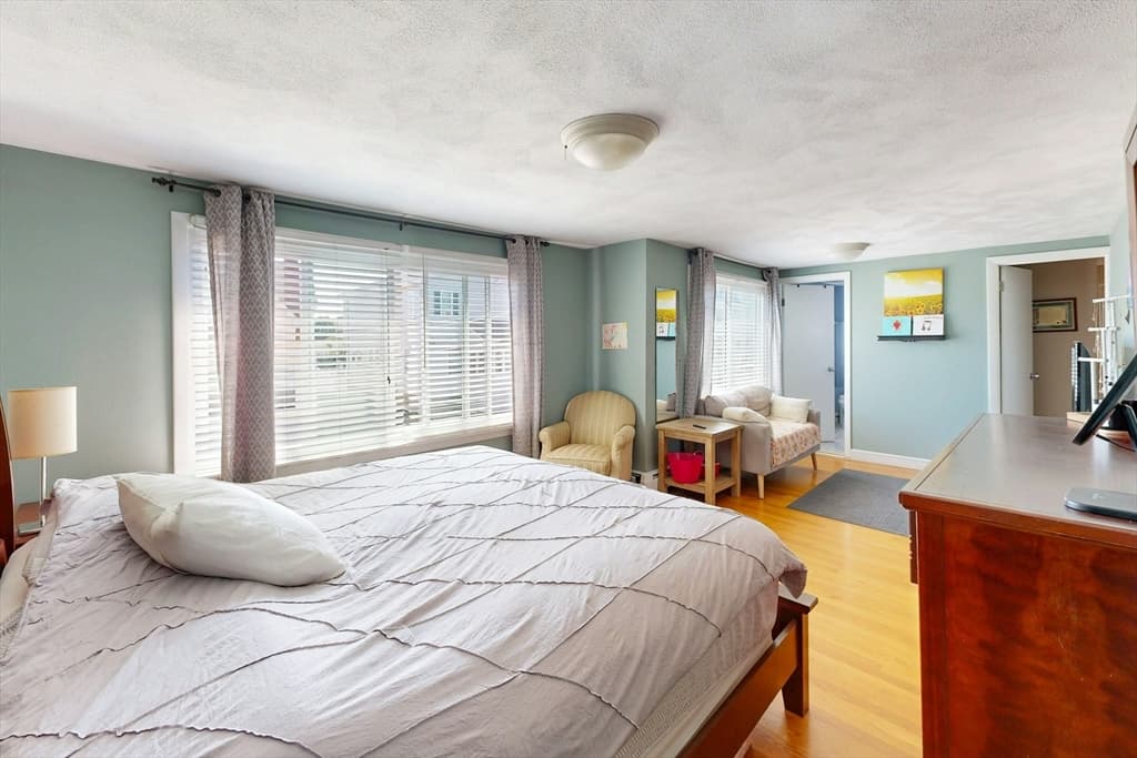 26 George St, Winthrop MA 02152 photo 18