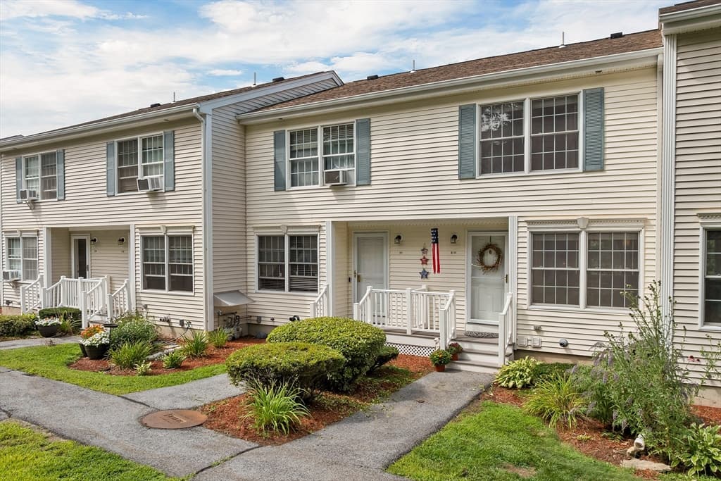 6 Pleasant Street # E11, Hooksett NH 03106 photo 2