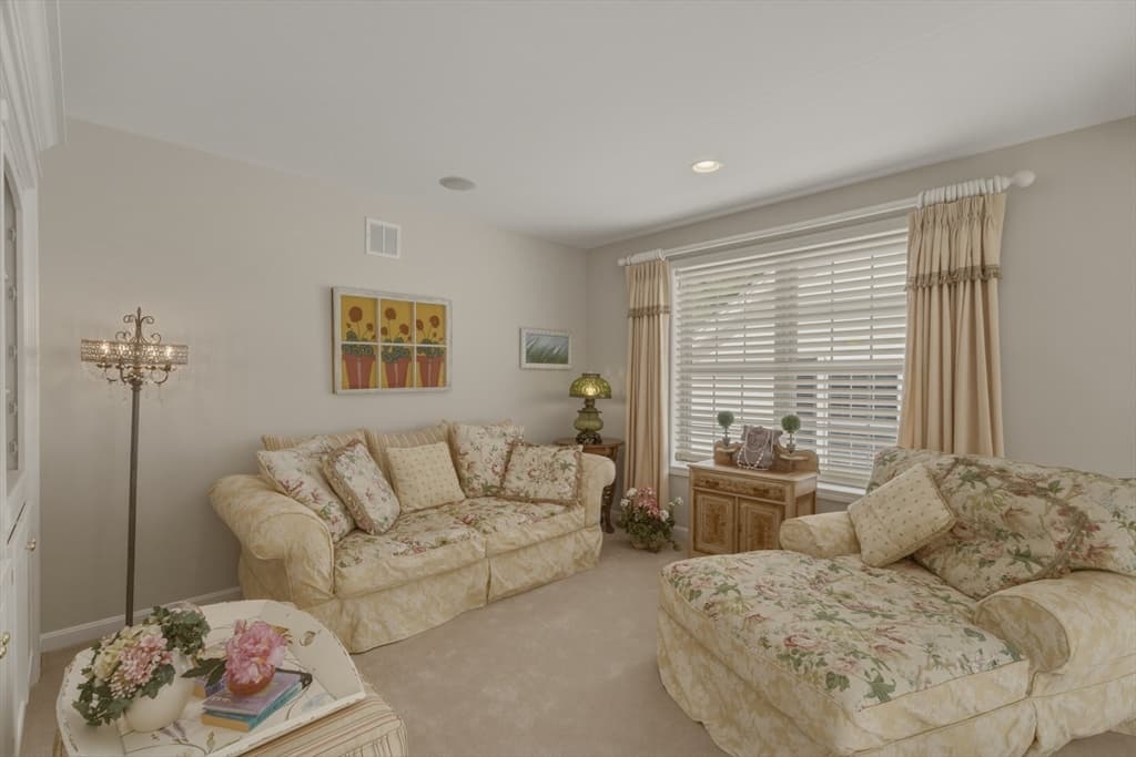 6 Wyndbrook Ln # 6, Tyngsborough MA 01879 photo 29
