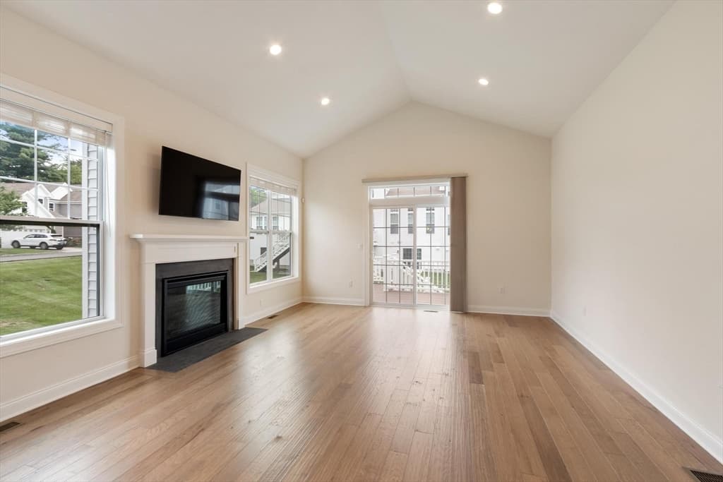 2 Phoebe St # 2, Methuen MA 01844 photo 14