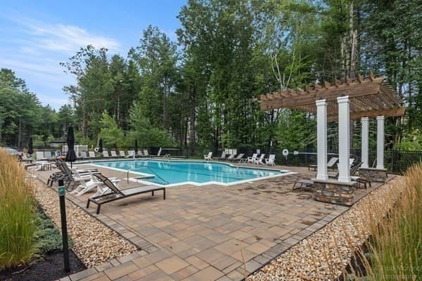 2 Phoebe St # 2, Methuen MA 01844 photo 39