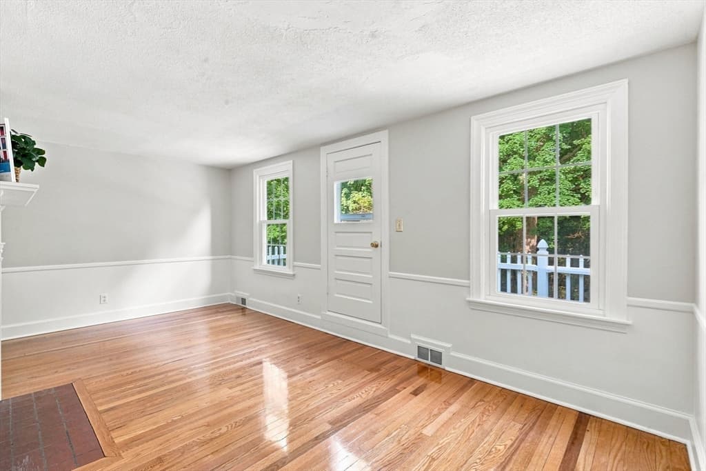 Single Family Residence at 634 Glendale Rd, Wilbraham MA 01095, Wilbraham, photo 32 of 42