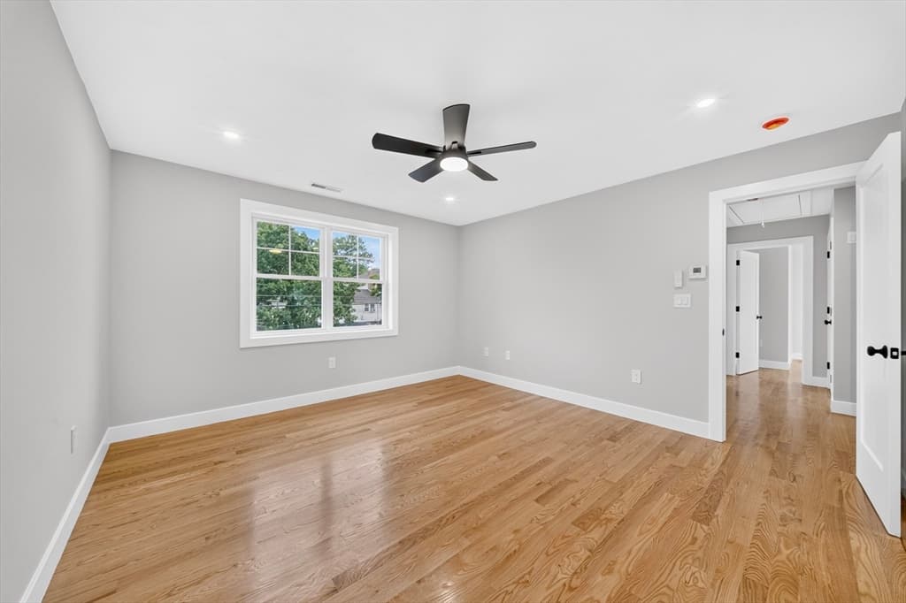 16 Neillian Way # 16, Bedford MA 01730 photo 17