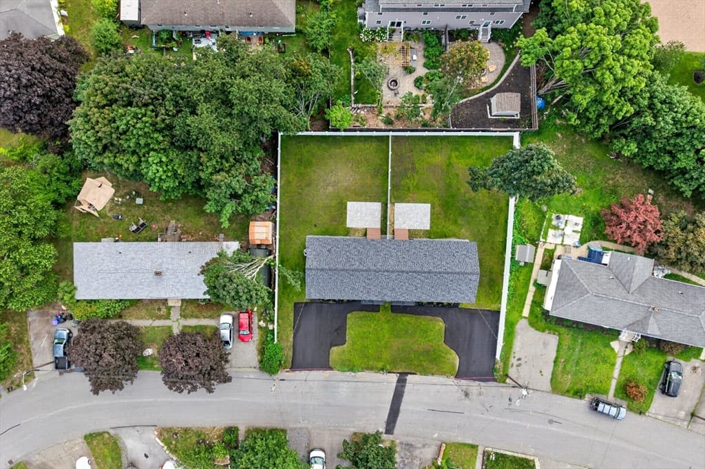 16 Neillian Way # 16, Bedford MA 01730 photo 26