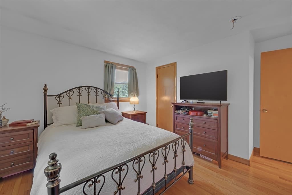 127 Springfield St, Palmer MA 01069 photo 14