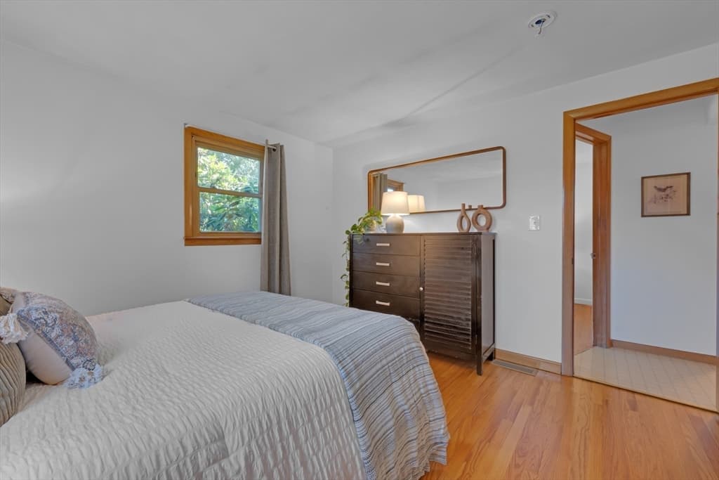 127 Springfield St, Palmer MA 01069 photo 18