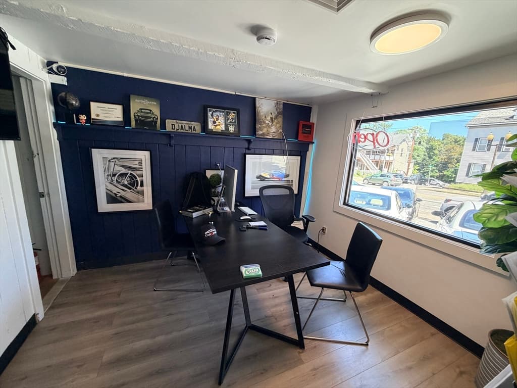 640 Main St, Clinton MA 01510 photo 8