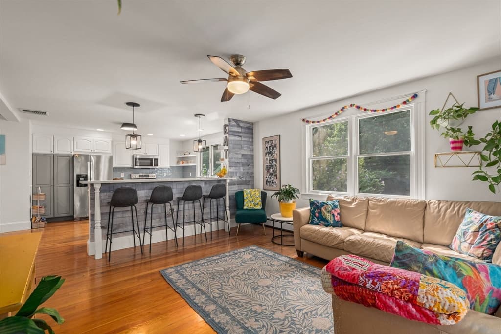 24 Holland St, Needham MA 02492 photo 12