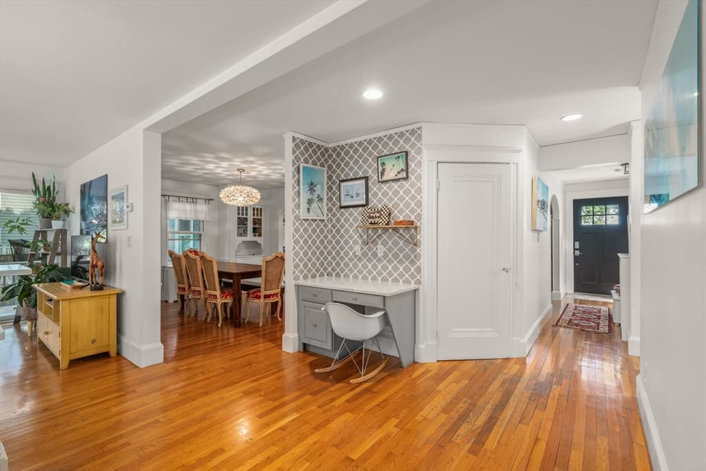 24 Holland St, Needham MA 02492 photo 14