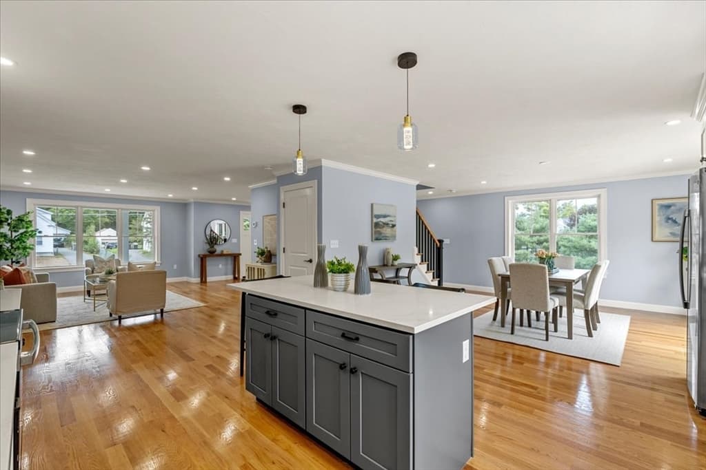 193 E Spring Street, Avon MA 02322 photo 7