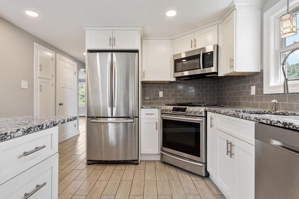 4 Maverick St, Fitchburg MA 01420 photo 7