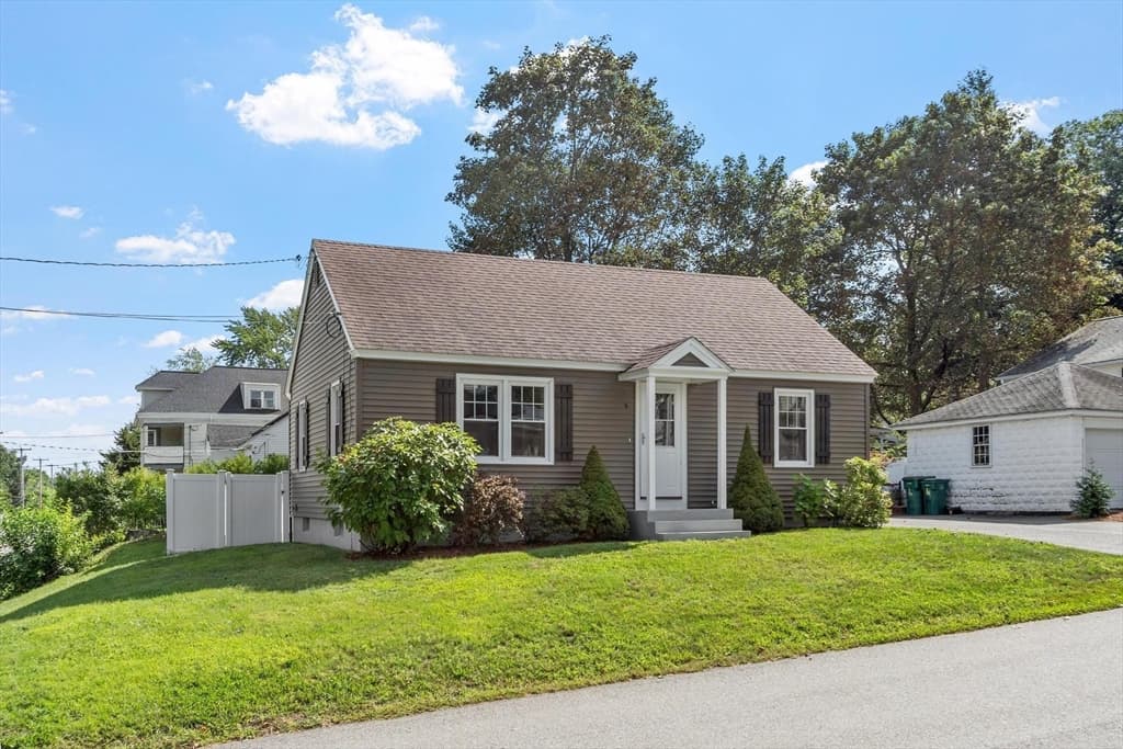 4 Maverick St, Fitchburg MA 01420 photo 4