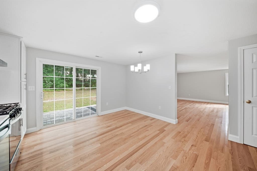 70 Katie Way, Tewksbury MA 01876 photo 12