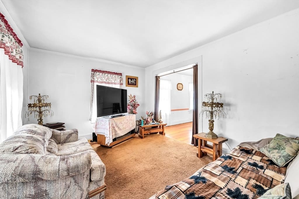 76 Howard St, Ludlow MA 01056 photo 3